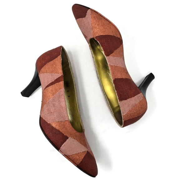 Shoes - One Of A Kind Hand Painted Vintage Walter Steiger Fabric Covered Pump Women's 6